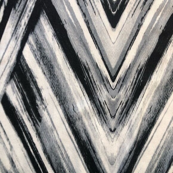 Est. 1946 Geometric Stripe Top, Dolman Sleeve, Size Large - Picture 3 of 6